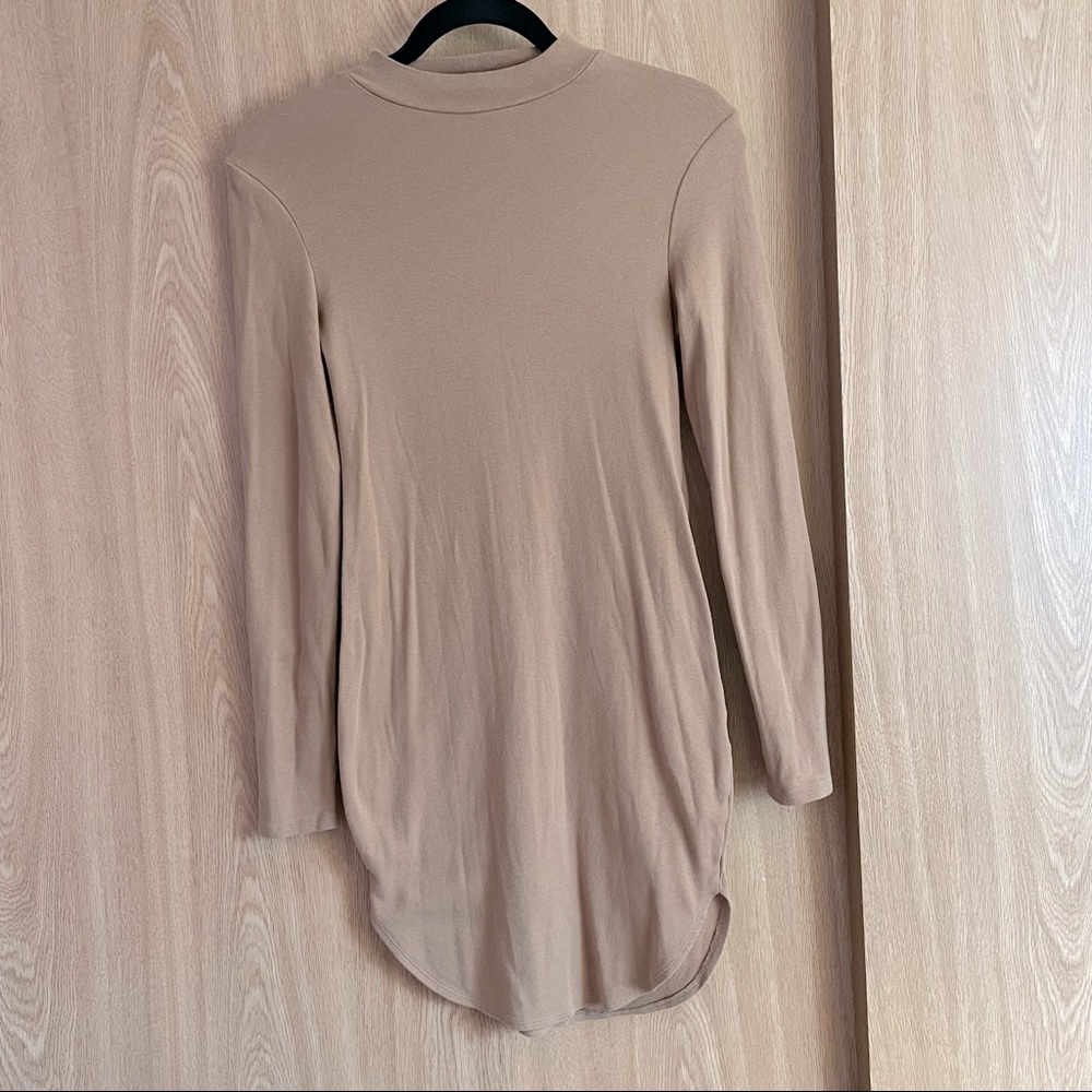 Basic Round Hem Long Sleeve Dress